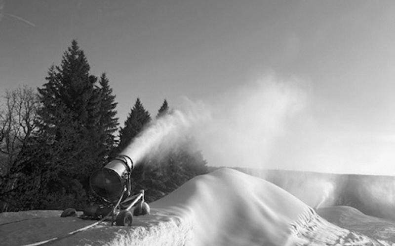 Frost Fire Park celebrates opening weekend of winter season