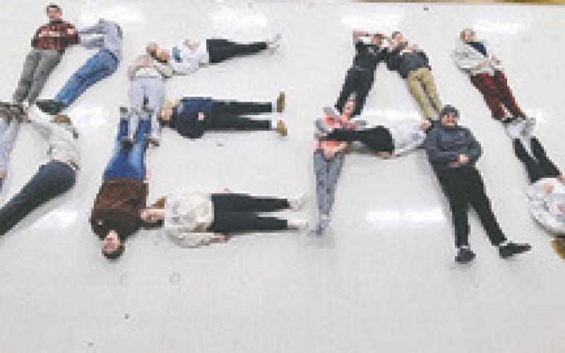 Alt Text for C.A.S.H. Days hosted at Drayton Public School un honer of beloved staff member