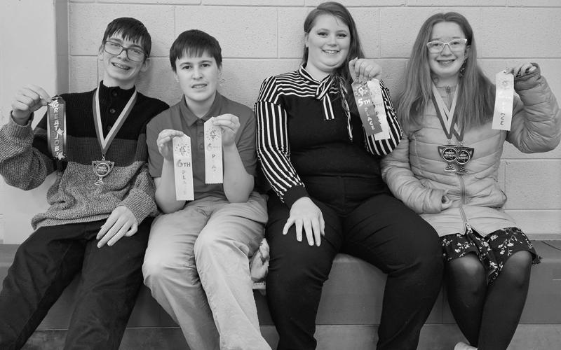 From left to right: Jonah Rarick, Loki Sylskar, Stephanie Kissee, and Siobhan Kissee.