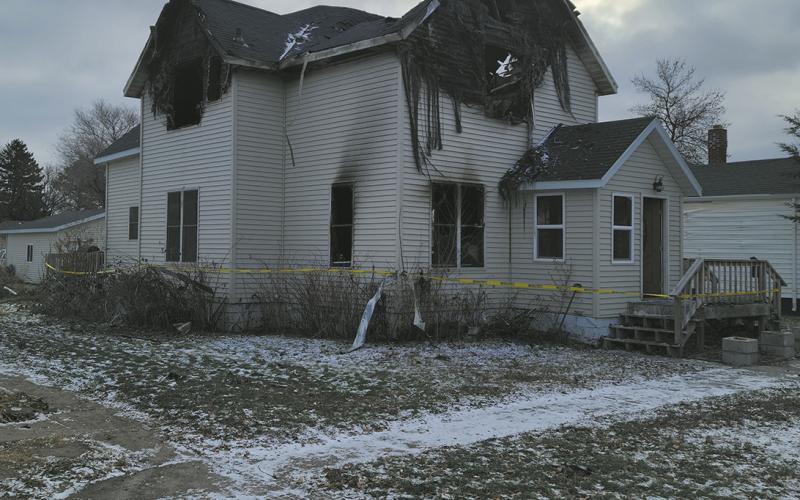 Fire destroys house in Grafton