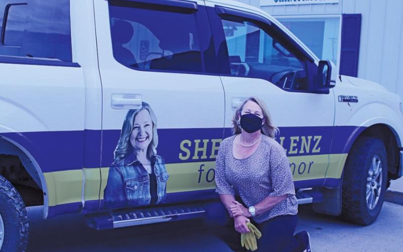 Dr. Shelley Lenz made a brief stop in the Drayton area as part of her Northeast North Dakota tour. VNV Photo by Lesa Van Camp