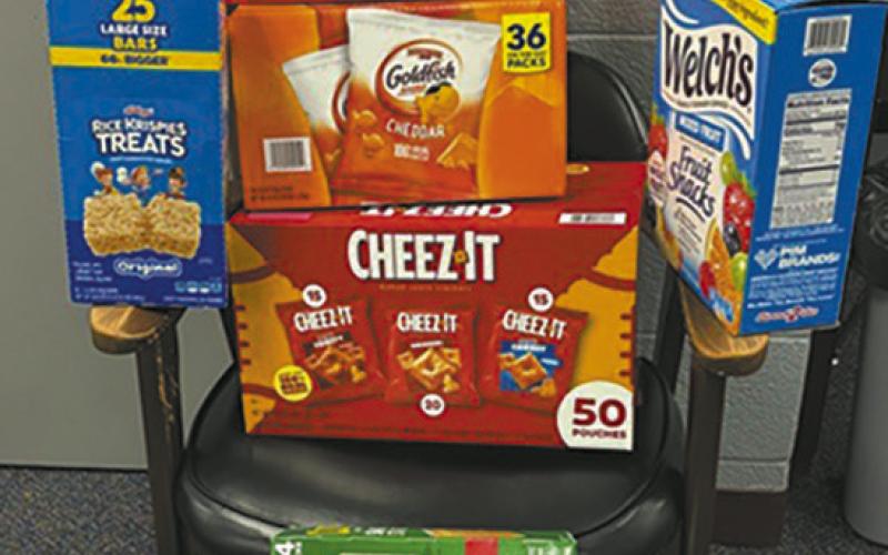 Bakery, Confectionery, Tobacco Workers, and Grain Millers Local 167, Unit 326 donated snacks.