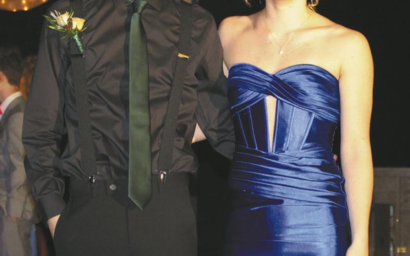 Aleah Pokrzywinski and Quinn Passa (left) were crowned King and Queen of the 2025 Drayton “Grand Royal Hotel” prom. Alyssa Hoyles and Trypp Castilloo (right) were crowned prince and princess. Photos by Andrea Johnston