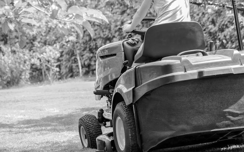 Physical activity like mowing the lawn can reduce the risk of heart disease, some types of cancer and type 2 diabetes. Pixabay photo