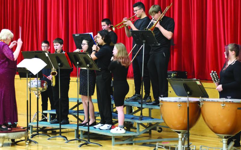 Delightful Christmas Program presented at Drayton Public School