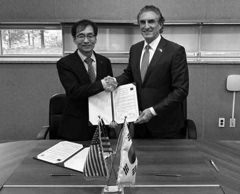 North Dakota Gov. Doug Burgum and Korea Research Association for Unmanned Vehicles (KRAUV) Chairman Choi Myung-Jin sign a memorandum of understanding to establish a partnership and promote collaboration in Unmanned Aircraft Systems (UAS) research and development on Tuesday, Oct. 15, 2024, in Seoul, Republic of Korea, as part of a trade and investment mission to the ROK. Submitted photo