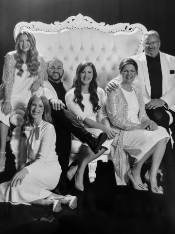 The Collingsworth family portrait as can be found on the back of the thick concert pamphlet that each attendee received.