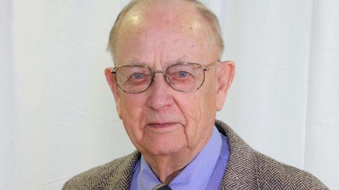 Lloyd Omdahl