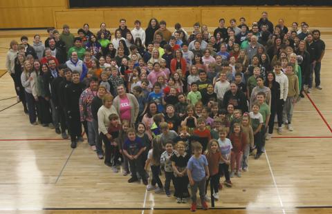 Drayton students celebrate kindness during the Great Kindness Challenge. Photo by Jamie Rarick