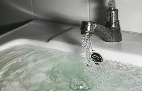 Air and sediment, a nuisance after pipe maintenance