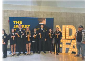 Left to right: Brooklynn Petersen, Mikayla McCoy, Jonah Rarick, Peyton Larson, Maia Hermanson, Daniel de Sousa, Melissa de Sousa, Kenzie Sherrill &amp; Ag instructor Adam Riddle. Submitted photo