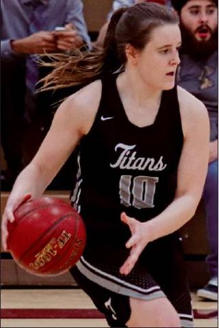 Kaylee Pastorek dribbles the ball down the court in the action against the Grafton Spoilers last Tuesday night. VNV Photo by Lesa Van Camp