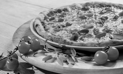 Pizza types vary in crust thickness, sauces, toppings and order of the ingredients. Pixabay photo