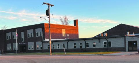 Community voices strong opposition to speculation of Crystal school closing. Photo by Andrea Johnston
