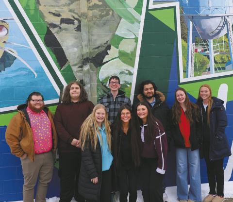 Ag Department Students Front (L-R): Nulla Thompson, Mikala McCoy, Maia Hermanson Back (L-R): Instructor Adam Riddle, Austin Hoselton, Jonah Rarick, Brandin Martinez, Jocelyn Vold, Peyton Larson. Photo by Rob Boll