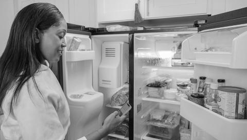 Plan your meals before buying groceries to help reduce waste and prepare food safely. (Pexels photo)