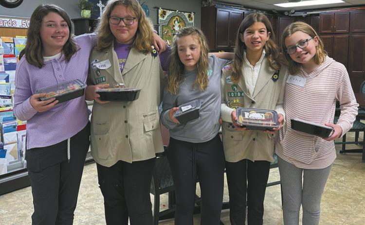 Girl Scout Troop #30704. Photo by Loneta Jonasson.