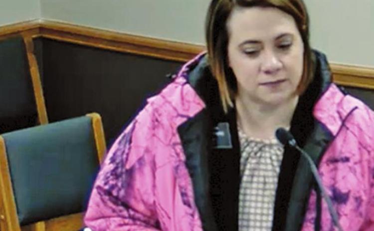 Lawmaker hunts for approval with pink jacket