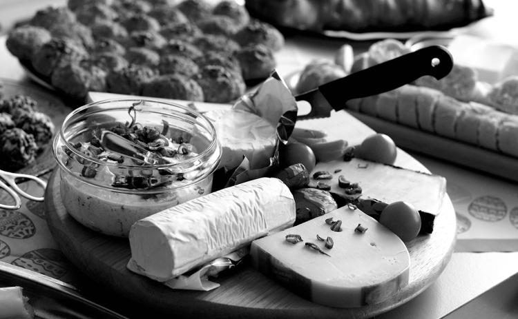 Milk and wheat are two of the 'Big 9' most common allergens that must be listed in the ingredient statement on food packages. (Pixabay photo)