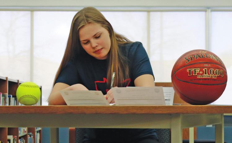 Stegman signs intent letters as a dual sport athlete for Northland Community & Technical College