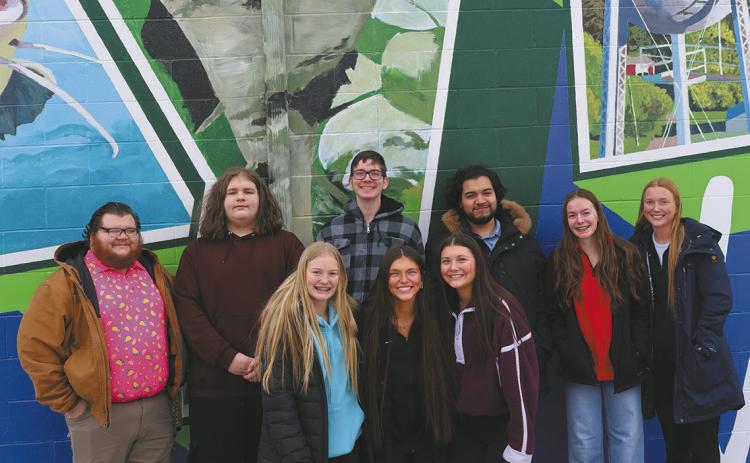Ag Department Students Front (L-R): Nulla Thompson, Mikala McCoy, Maia Hermanson Back (L-R): Instructor Adam Riddle, Austin Hoselton, Jonah Rarick, Brandin Martinez, Jocelyn Vold, Peyton Larson. Photo by Rob Boll