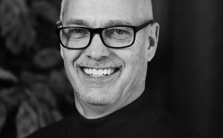 Bob Simmons, Valley News &amp; Views co-owner.