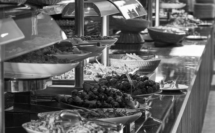 Buffets are popular because you see all the possibilities on the line, so take a trip around the buffet to check out all options before selecting your food. Pixabay photo