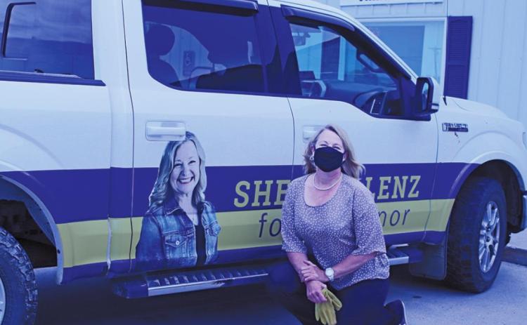Dr. Shelley Lenz made a brief stop in the Drayton area as part of her Northeast North Dakota tour. VNV Photo by Lesa Van Camp