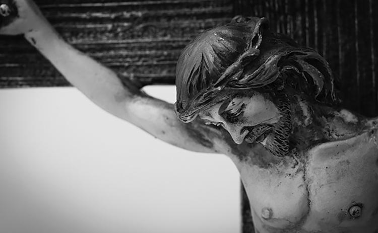 Unique ways to strengthen your faith during Holy Week