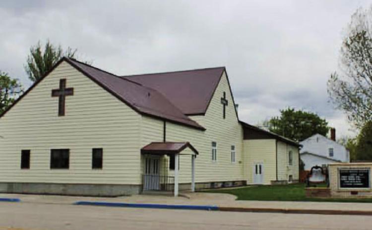 Drayton finds some church parking areas still just as empty as their churches. There is a mix of parishes that have resumed services and those who remain closed for the safety of their elderly, high risk congragations. VNV Photo submitted by Lesa Van Camp