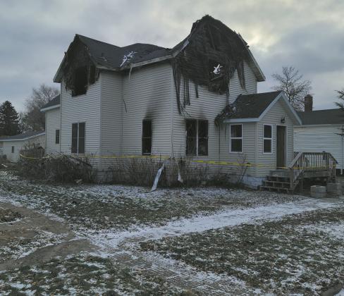 Fire destroys house in Grafton